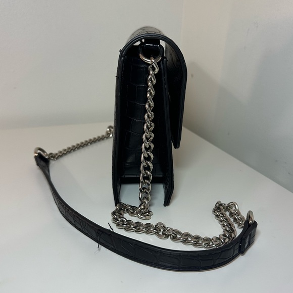 Black small Crossbody bag - Picture 3 of 3